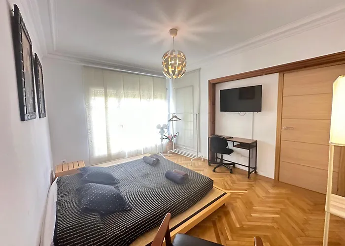 Balmes Bed and Breakfast