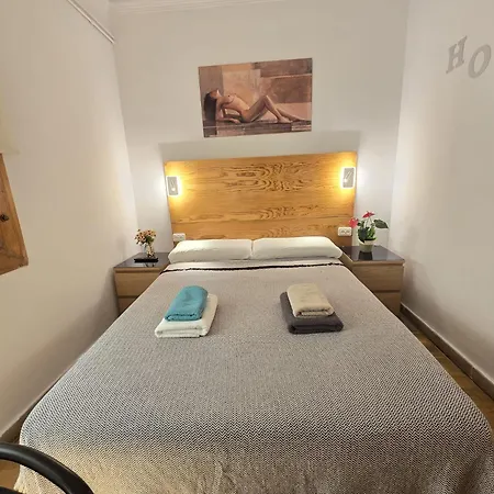 Balmes Bed & Breakfast *