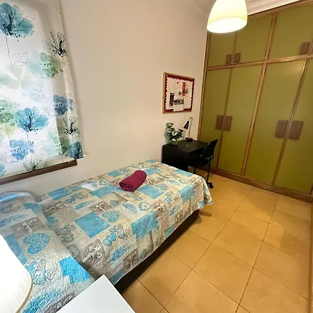 Balmes Nocleg ze śniadaniem Barcelona